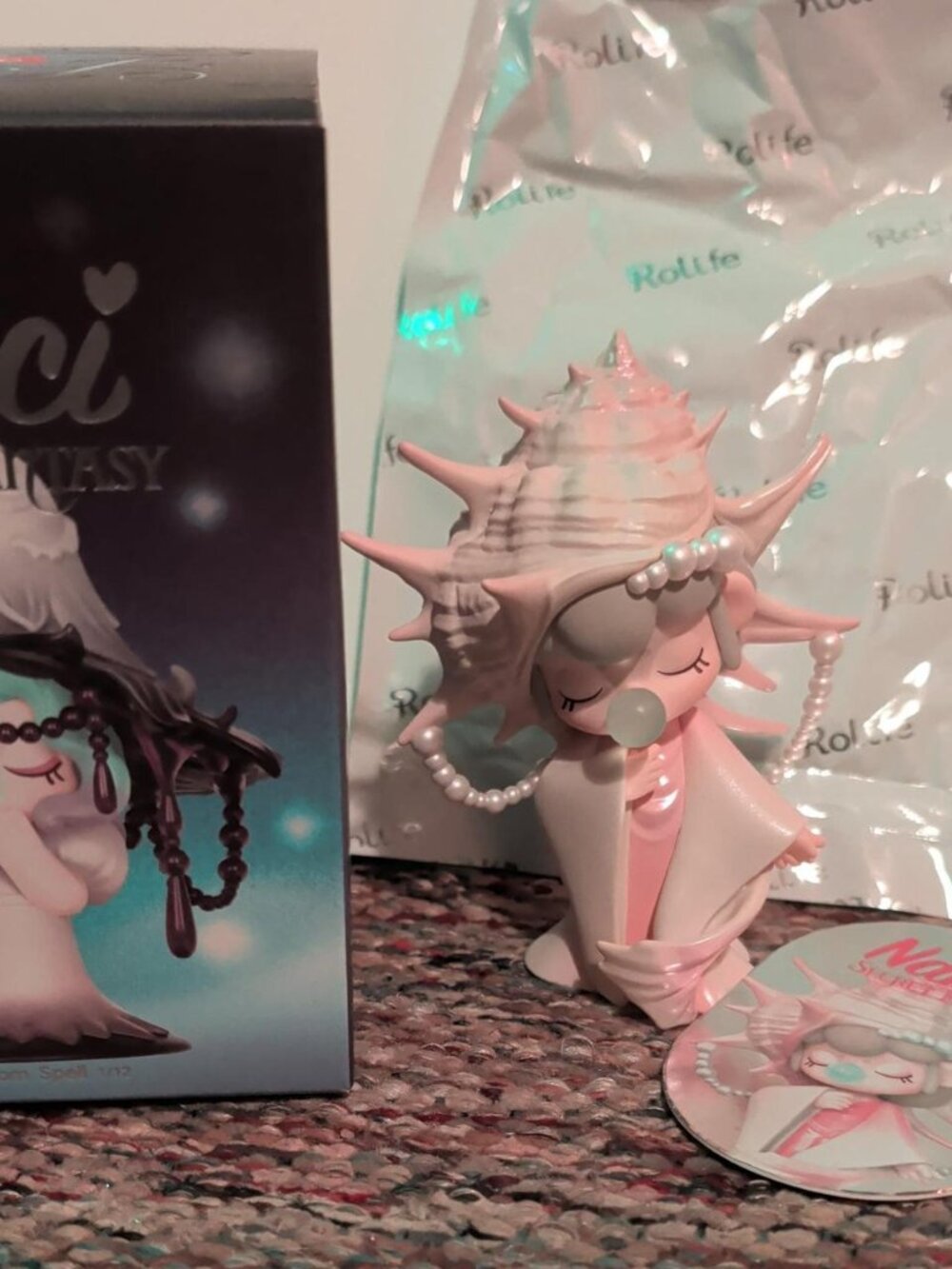 Nanci rolife secret fantasy "Silent Shell"